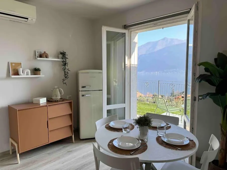 Ama Homes - Garden Lakeview Bellagio 0*,  İtalya